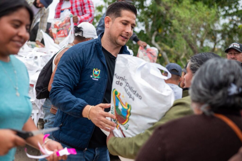 ¡Y seguimos apoyando a las familias jalapanecas!